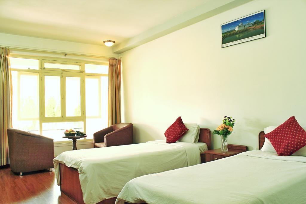 Hotel Mystic Buddha Катманду Экстерьер фото