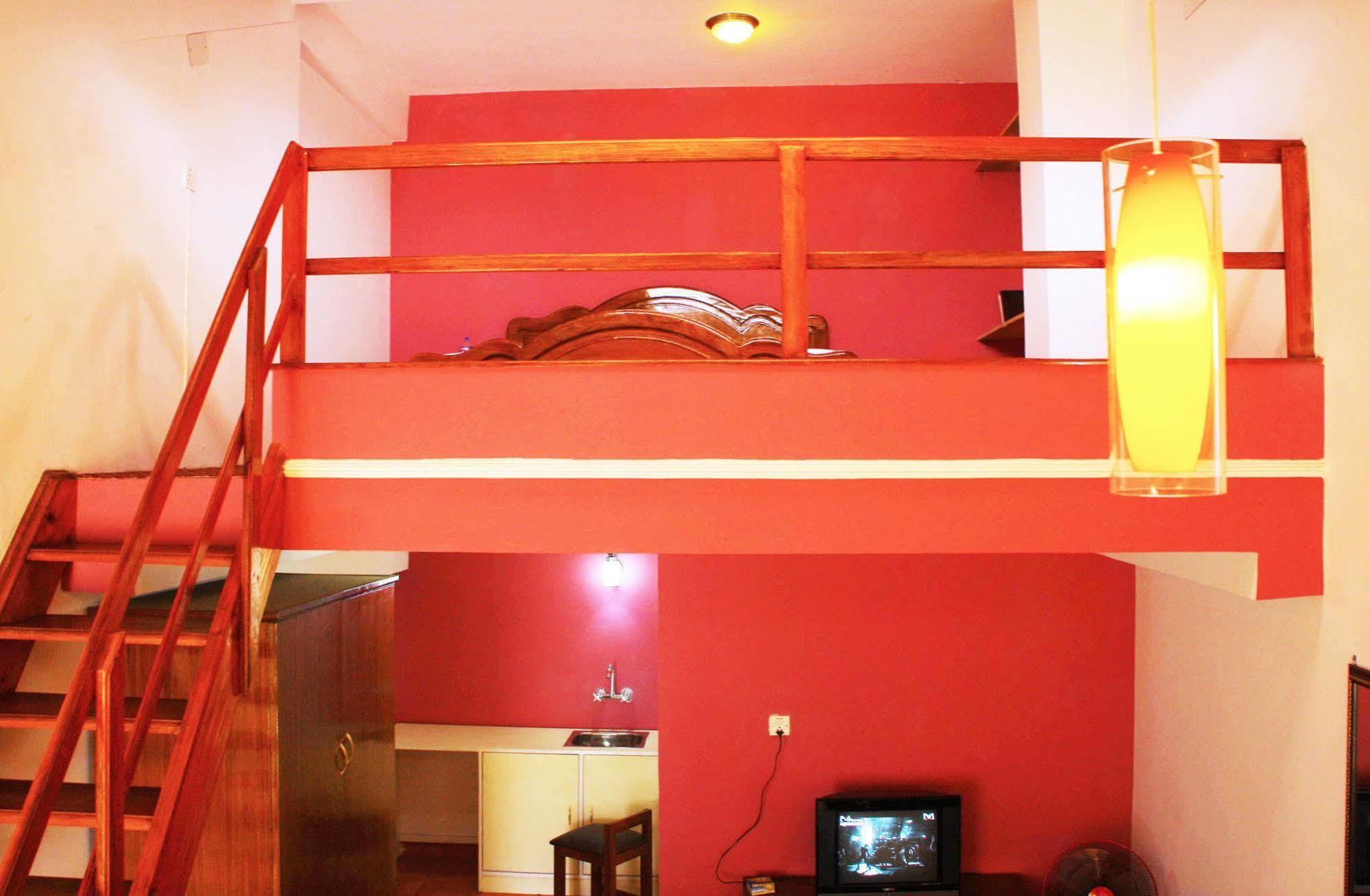 Hotel Mystic Buddha Катманду Экстерьер фото