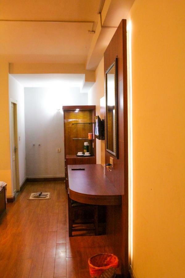 Hotel Mystic Buddha Катманду Экстерьер фото